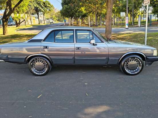 CHEVROLET-OPALA-4.1 DIPLOMATA SE 12V GASOLINA 4P MANUAL CHEVROLET-OPALA-1988