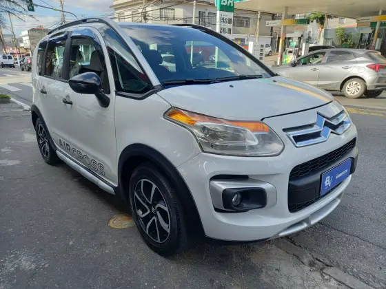 CITROËN AIRCROSS 1.6 GLX 16V FLEX 4P MANUAL CITROËN AIRCROSS 1.6 GLX 16V FLEX 4P MANUAL