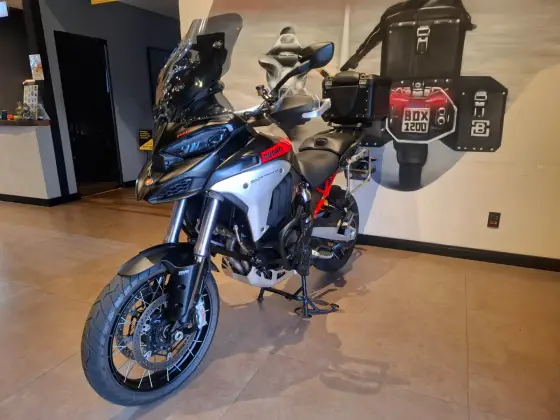 DUCATI MULTISTRADA 1200 V4 RALLY ADVENTURE DUCATI MULTISTRADA 1200 V4 RALLY ADVENTURE