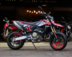 DUCATI HYPERMOTARD 698 MONO DUCATI HYPERMOTARD 698 MONO