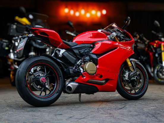DUCATI-SUPERBIKE 1299 PANIGALE S-2017