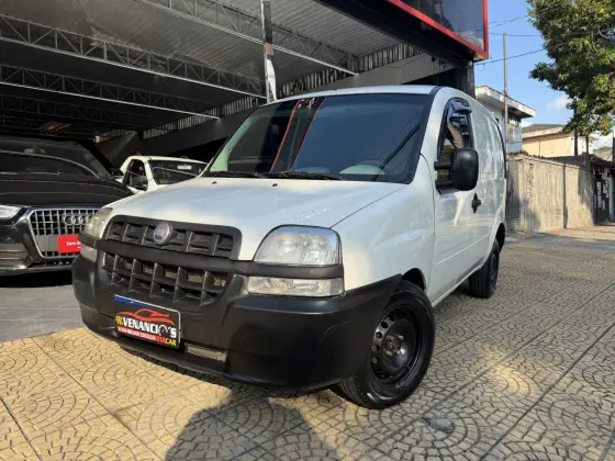 FIAT DOBLÒ 1.8 MPI CARGO 16V FLEX 2P MANUAL FIAT DOBLÒ 1.8 MPI CARGO 16V FLEX 2P MANUAL