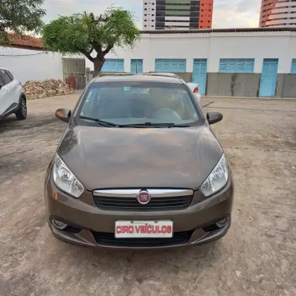FIAT GRAND SIENA 1.6 MPI ESSENCE 16V FLEX 4P MANUAL