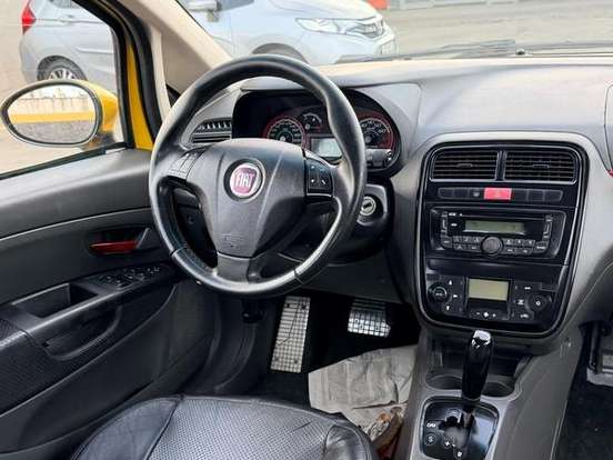 FIAT-PUNTO-1.8 SPORTING 16V FLEX 4P AUTOMATIZADO FIAT-PUNTO-2010