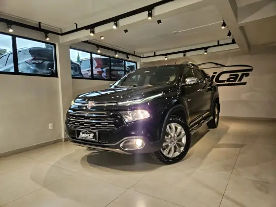 FIAT TORO 2.0 16V TURBO DIESEL RANCH 4WD AT9 FIAT TORO 2.0 16V TURBO DIESEL RANCH 4WD AT9
