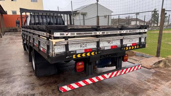 FORD-F-4000-2014