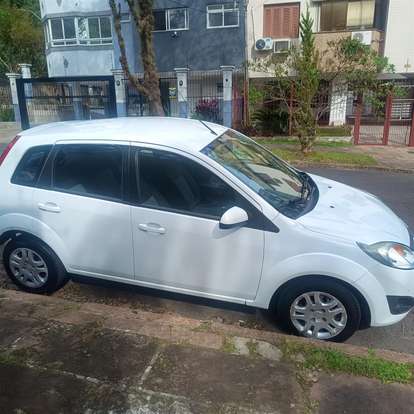 FORD-FIESTA-2013