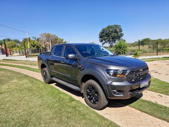 FORD RANGER 3.2 XLT 4X4 CD 20V DIESEL 4P AUTOMÁTICO