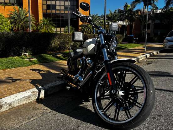 HARLEY-DAVIDSON-SOFTAIL BREAKOUT 114 HARLEY-DAVIDSON-SOFTAIL BREAKOUT 114-2018