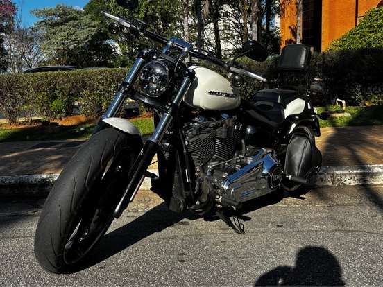 HARLEY-DAVIDSON-SOFTAIL BREAKOUT 114 HARLEY-DAVIDSON-SOFTAIL BREAKOUT 114-2018