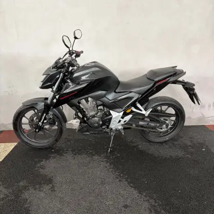 HONDA CB 300F TWISTER CBS HONDA CB 300F TWISTER CBS
