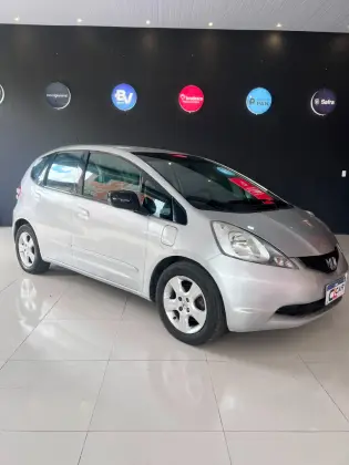 HONDA FIT 1.4 LX 16V FLEX 4P AUTOMÁTICO HONDA FIT 1.4 LX 16V FLEX 4P AUTOMÁTICO