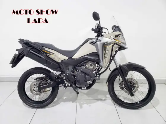 HONDA XRE 300 SAHARA ADVENTURE HONDA XRE 300 SAHARA ADVENTURE