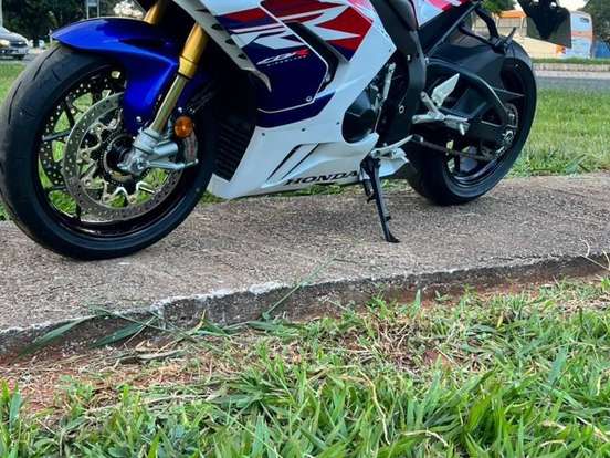 HONDA-CBR 1000RR-R FIREBLADE SP HONDA-CBR 1000RR-R FIREBLADE SP-2023