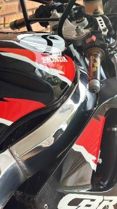 HONDA CBR 900RR 