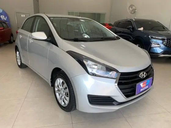 HYUNDAI HB20 1.0 COMFORT PLUS 12V FLEX 4P MANUAL HYUNDAI HB20 1.0 COMFORT PLUS 12V FLEX 4P MANUAL