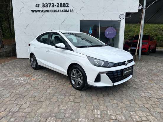 HYUNDAI-HB20S-2024