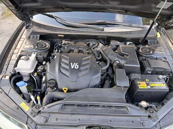 HYUNDAI-AZERA-3.3 MPFI GLS SEDAN V6 24V GASOLINA 4P AUTOMÁTICO HYUNDAI-AZERA-2010