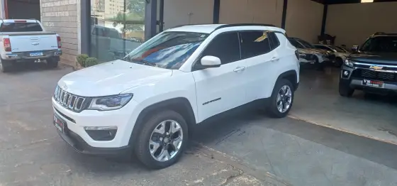 JEEP COMPASS 2.0 16V FLEX LONGITUDE AUTOMÁTICO JEEP COMPASS 2.0 16V FLEX LONGITUDE AUTOMÁTICO