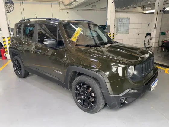 JEEP RENEGADE 1.8 16V FLEX SPORT 4P AUTOMÁTICO JEEP RENEGADE 1.8 16V FLEX SPORT 4P AUTOMÁTICO