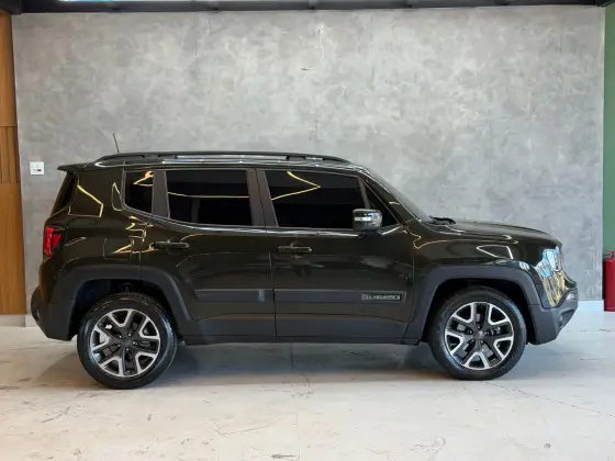 JEEP RENEGADE 2.0 16V TURBO DIESEL LONGITUDE 4P 4X4 AUTOMÁTICO