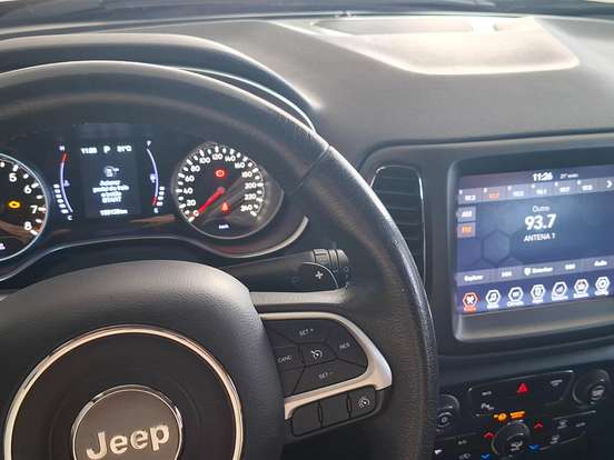 JEEP-COMPASS-2.0 16V FLEX LONGITUDE AUTOMÁTICO JEEP-COMPASS-2018