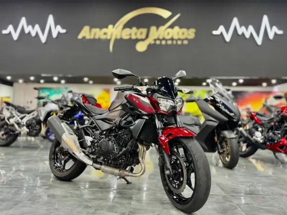 KAWASAKI Z400 KAWASAKI Z400