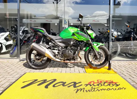 KAWASAKI Z400 