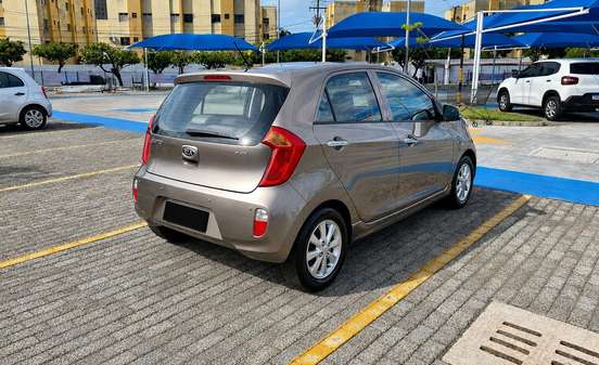 KIA-PICANTO-2012