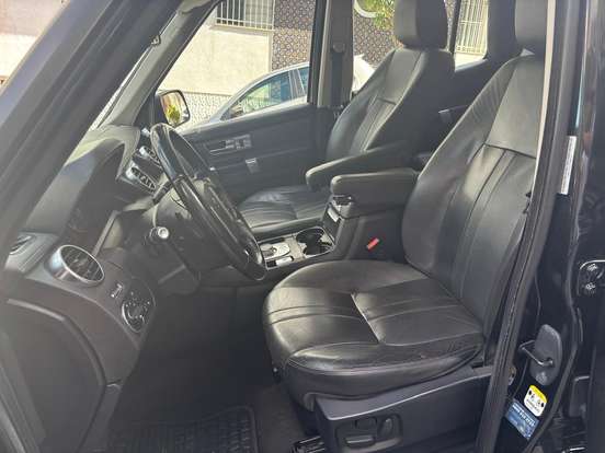 LAND ROVER-DISCOVERY 4-2013