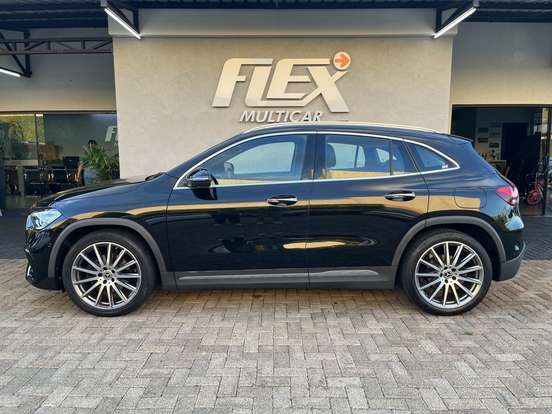 MERCEDES-BENZ-GLA 200-1.3 GCI GASOLINA AMG LINE 7G-DCT MERCEDES-BENZ-GLA 200-2022