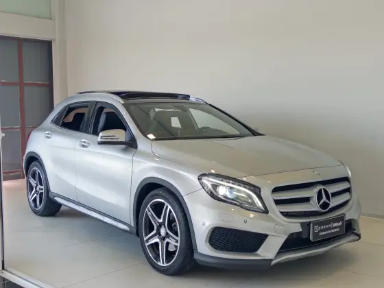 MERCEDES-BENZ GLA 250 2.0 CGI GASOLINA SPORT 7G-DCT