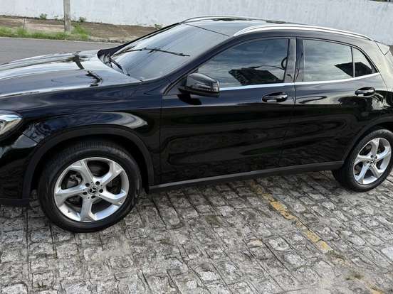 MERCEDES-BENZ-GLA 200-1.6 CGI FLEX ADVANCE 7G-DCT MERCEDES-BENZ-GLA 200-2019