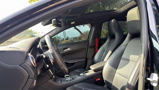 MERCEDES-BENZ-GLA 45 AMG-2015