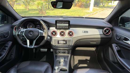 MERCEDES-BENZ-GLA 45 AMG-2015