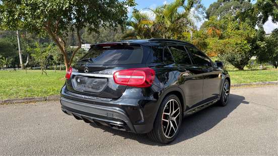 MERCEDES-BENZ-GLA 45 AMG-2015