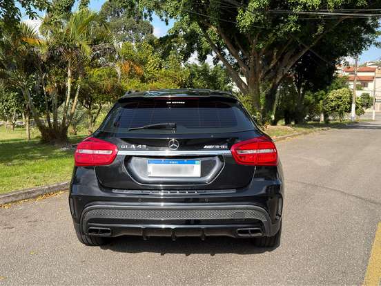 MERCEDES-BENZ-GLA 45 AMG-2.0 16V TURBO GASOLINA 4P AUTOMÁTICO MERCEDES-BENZ-GLA 45 AMG-2015