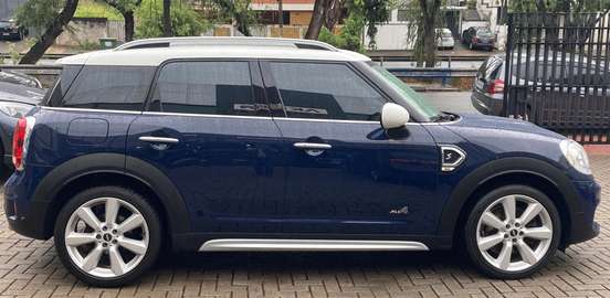 MINI-COUNTRYMAN-2018