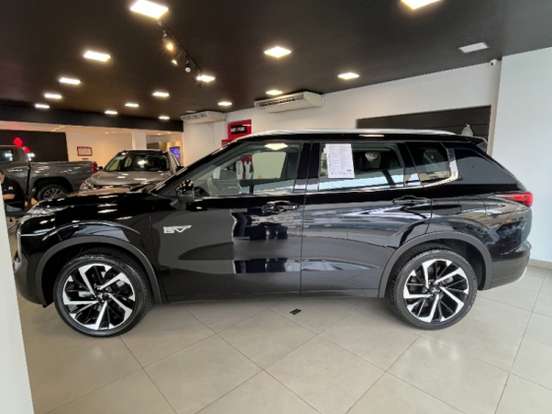 MITSUBISHI-OUTLANDER-2.4 PHEV HPE-S S-AWC DHT MITSUBISHI-OUTLANDER-2025