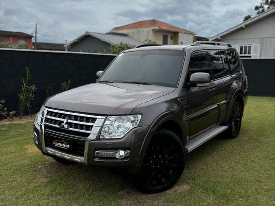 MITSUBISHI-PAJERO FULL-3.2 HPE 4X4 16V TURBO INTERCOOLER DIESEL 4P AUTOMÁTICO MITSUBISHI-PAJERO FULL-2014