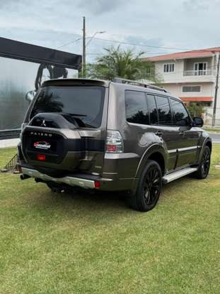 MITSUBISHI-PAJERO FULL-3.2 HPE 4X4 16V TURBO INTERCOOLER DIESEL 4P AUTOMÁTICO MITSUBISHI-PAJERO FULL-2014