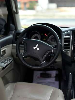 MITSUBISHI-PAJERO FULL-2014