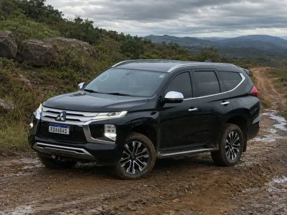MITSUBISHI PAJERO SPORT 2.4 16V MIVEC TURBO DIESEL HPE AWD AUTOMÁTICO