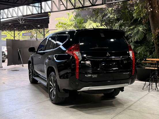 MITSUBISHI-PAJERO SPORT-2.4 16V MIVEC TURBO DIESEL HPE AWD AUTOMÁTICO MITSUBISHI-PAJERO SPORT-2019