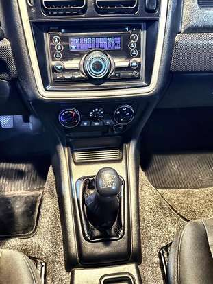 MITSUBISHI-PAJERO TR4-2.0 4X2 16V 140CV FLEX 4P MANUAL MITSUBISHI-PAJERO TR4-2013