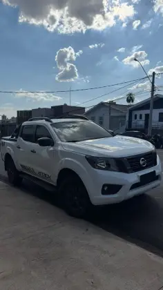 NISSAN FRONTIER 2.3 16V TURBO DIESEL ATTACK CD 4X4 AUTOMÁTICO NISSAN FRONTIER 2.3 16V TURBO DIESEL ATTACK CD 4X4 AUTOMÁTICO
