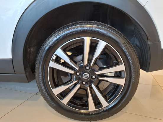 NISSAN-KICKS-2024