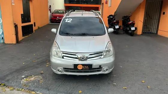 NISSAN LIVINA 1.8 SL 16V FLEX 4P AUTOMÁTICO