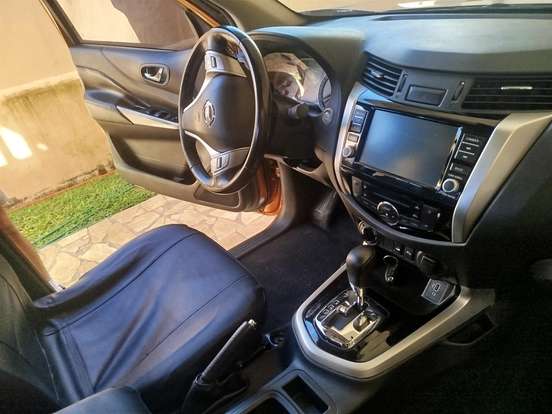 NISSAN-FRONTIER-2019