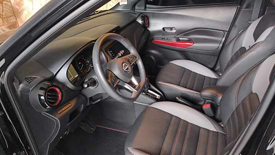 NISSAN-KICKS-2023